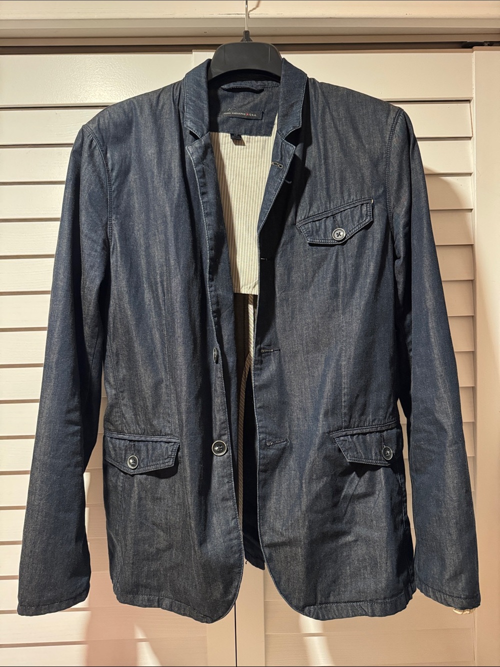 John Varvatos USA unlined sport jacket with a blue denim look size 40 or M.